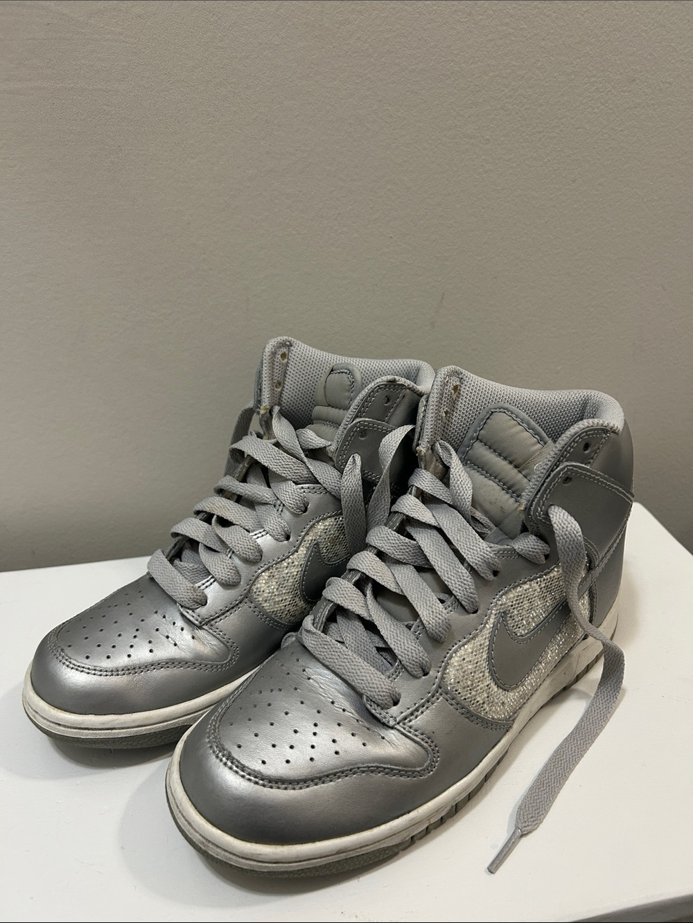 Nike Dunk High Silver Sequin High Top Sneakers - Womenโs 7.5